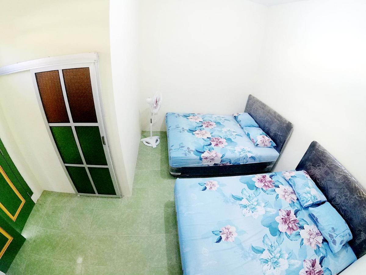 Ngadiwinatan Alleyway Guest House Jogja Jogjakarta Buitenkant foto